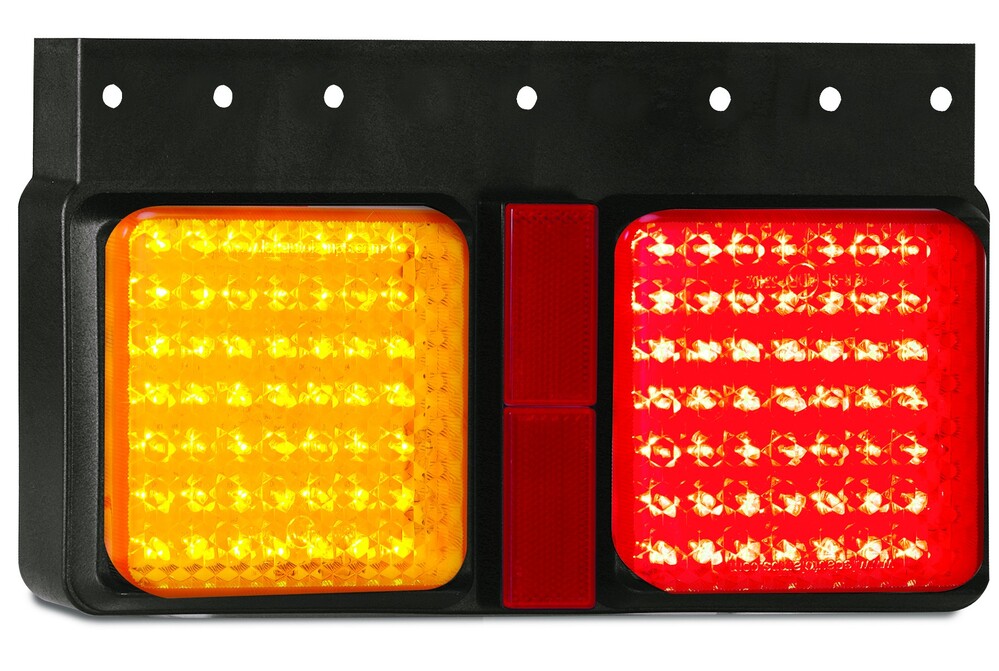 Medium Truck Twin Combination Light - 125 Series