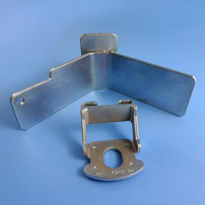 CoupleMate Hitch Guide And Lock