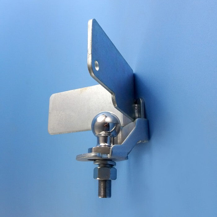CoupleMate Hitch Guide And Lock