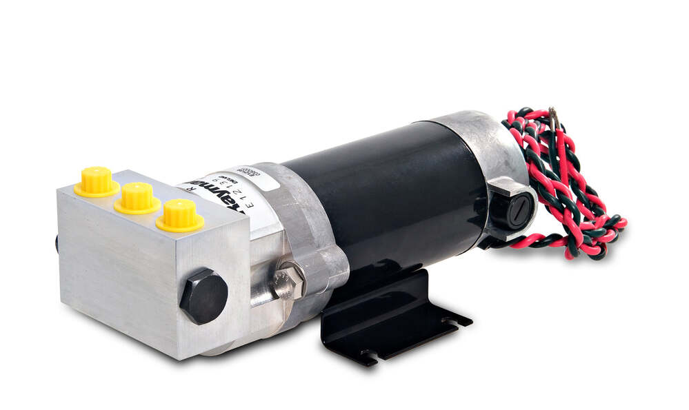 Evolution Hydraulic Pilot, ACU-100, EV1 Sensor Core, EV1 Cabling kit & 0.5l hydraulic pump. Note MFD or autopilot control head is required